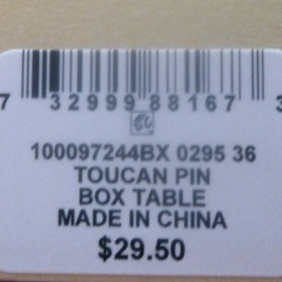 Toucan Parrot Pin Charter Club Bright Crystals Rainbow NIB Perfect Cond M328 - Picture 5 of 6